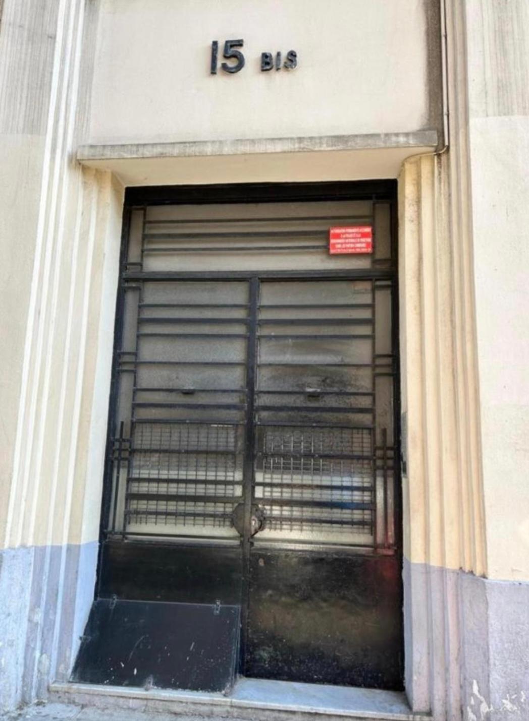 City Center Studio Nisa Exterior foto